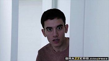 brazzers - moms in manage - kendall forest.
