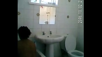  renuka sexy cousin filmed in shower