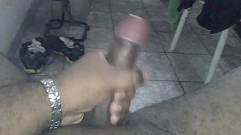 hand-job xxl dark-hued meatpipe