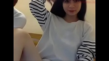 girl show cam vietnam - full clip at http://shink.in/78Ngk